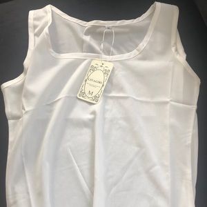 Beautiful new white camisole medium